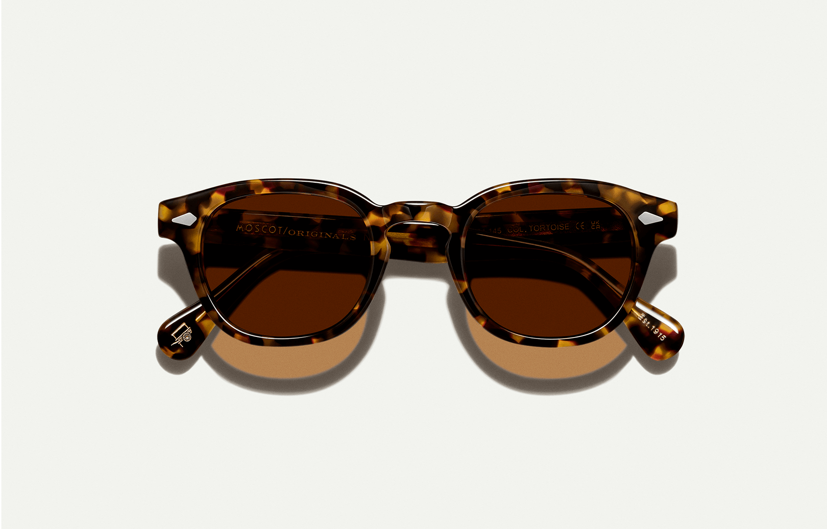 Jamie xx wears The LEMTOSH SUN