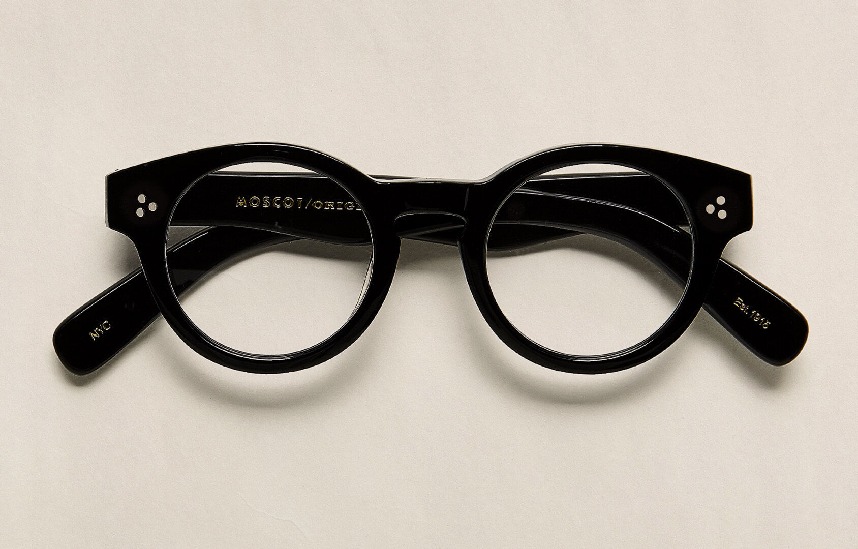 Shawn Stockman wears The GELT and The GRUNYA