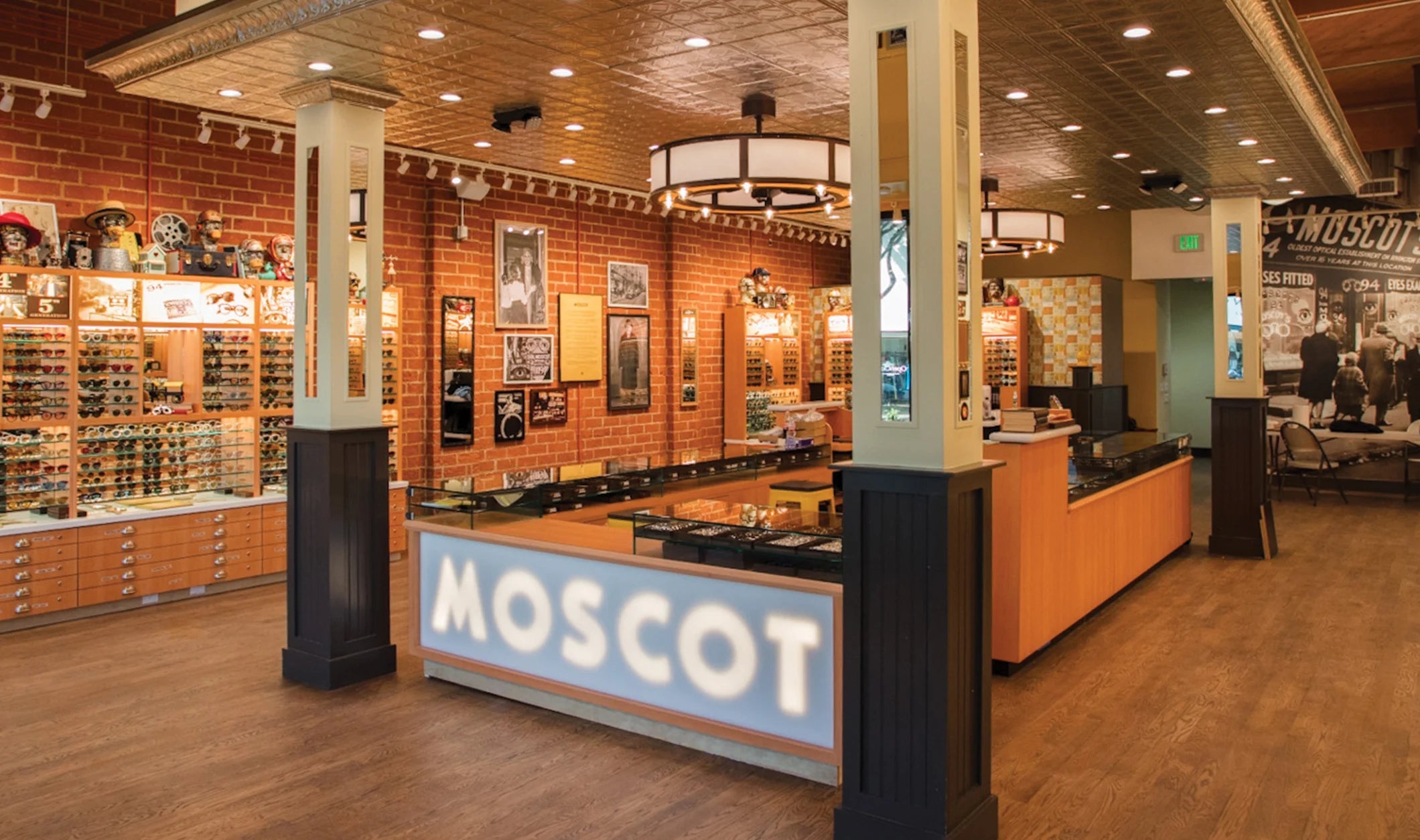 The MOSCOT Santa Monica Shop interior 2