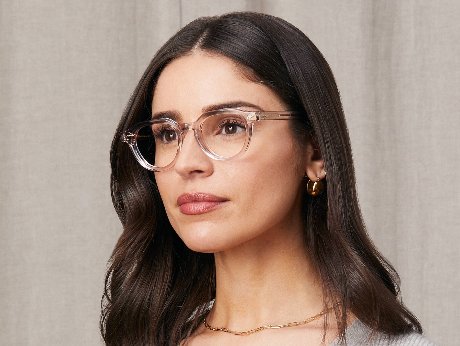 Model is wearing The BAITSIM in size 48 in Mist Model is wearing The BAITSIM in size 48 in Mist