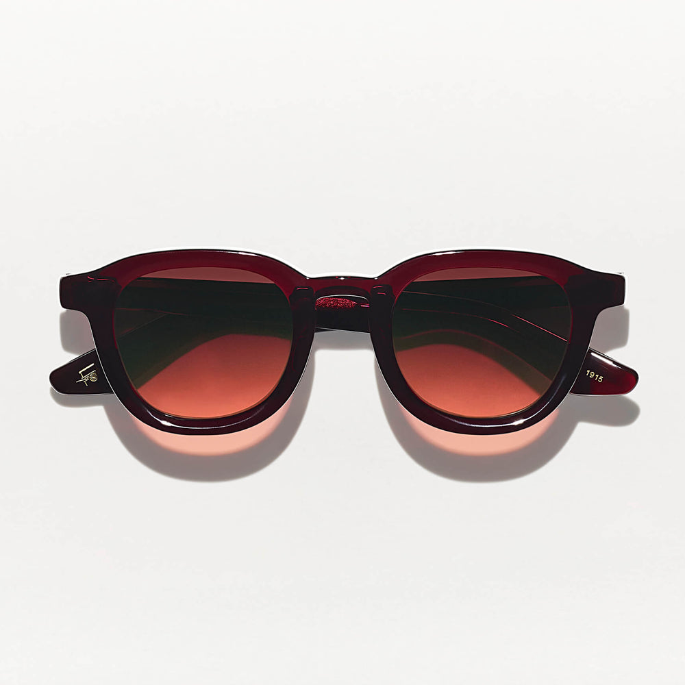 #color_burgundy | The DAHVEN SUN in Burgundy with Cabernet Tinted Lenses