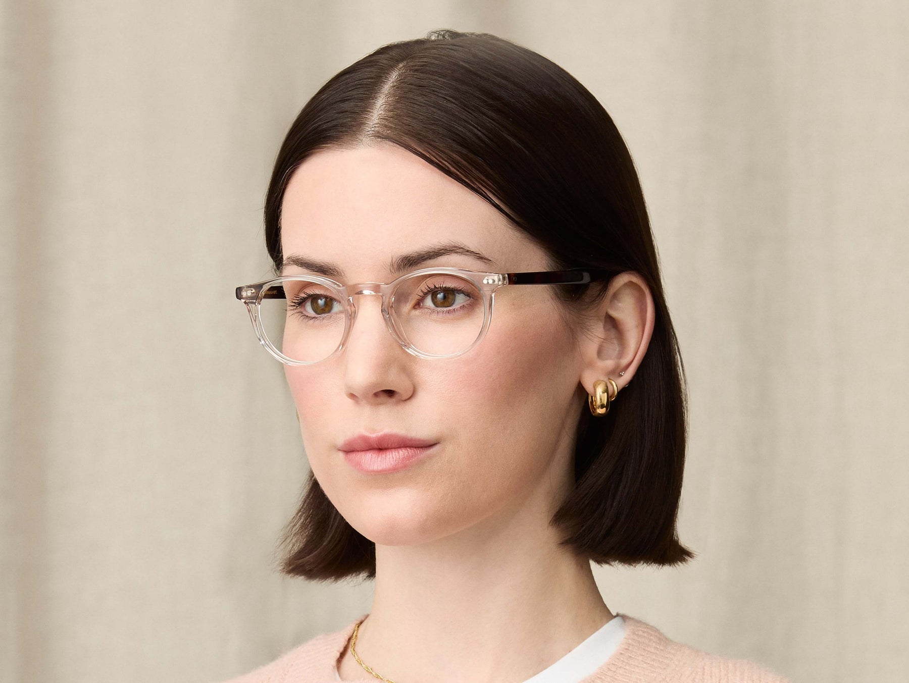 Model is wearing The FRANKIE in size 48 in Mist/Tortoise Model is wearing The FRANKIE in size 48 in Mist/Tortoise