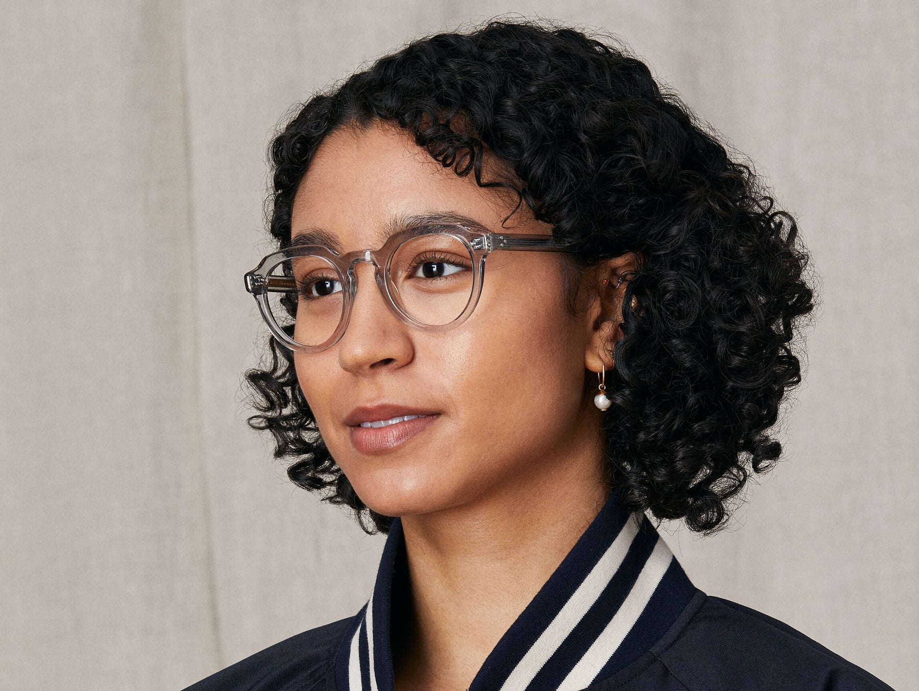 Model is wearing The GAVOLT in size 48 in Light Grey Model is wearing The GAVOLT in size 48 in Light Grey