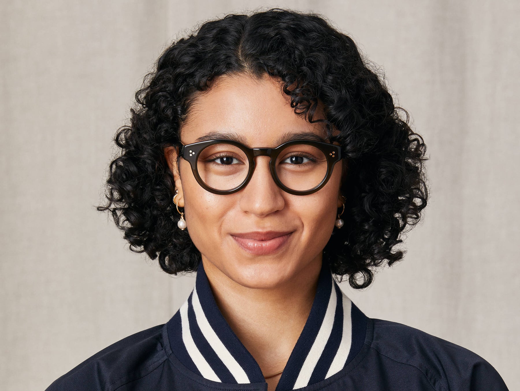 Model is wearing The GRUNYA in size 47 in Dark Green Model is wearing The GRUNYA in size 47 in Dark Green