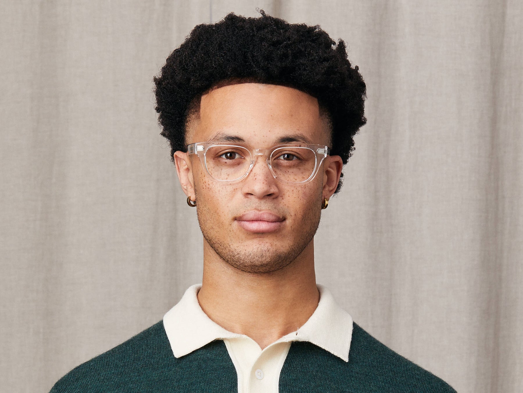 Model is wearing The HAZEN in size 50 in Crystal Model is wearing The HAZEN in size 50 in Crystal