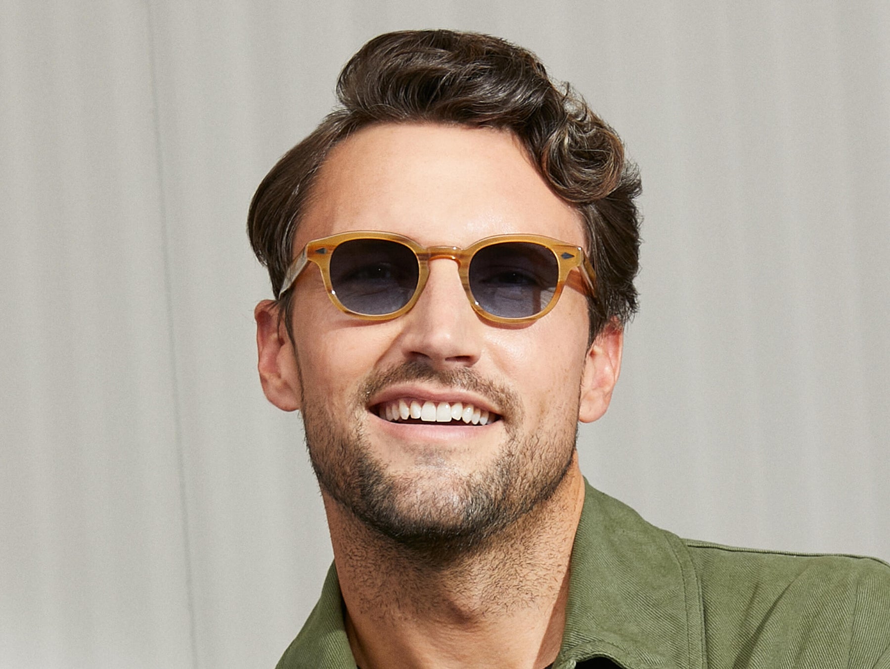 Model is wearing The LEMTOSH in Blonde in size 46 with Denim Blue Tinted Lenses Model is wearing The LEMTOSH in Blonde in size 46 with Denim Blue Tinted Lenses