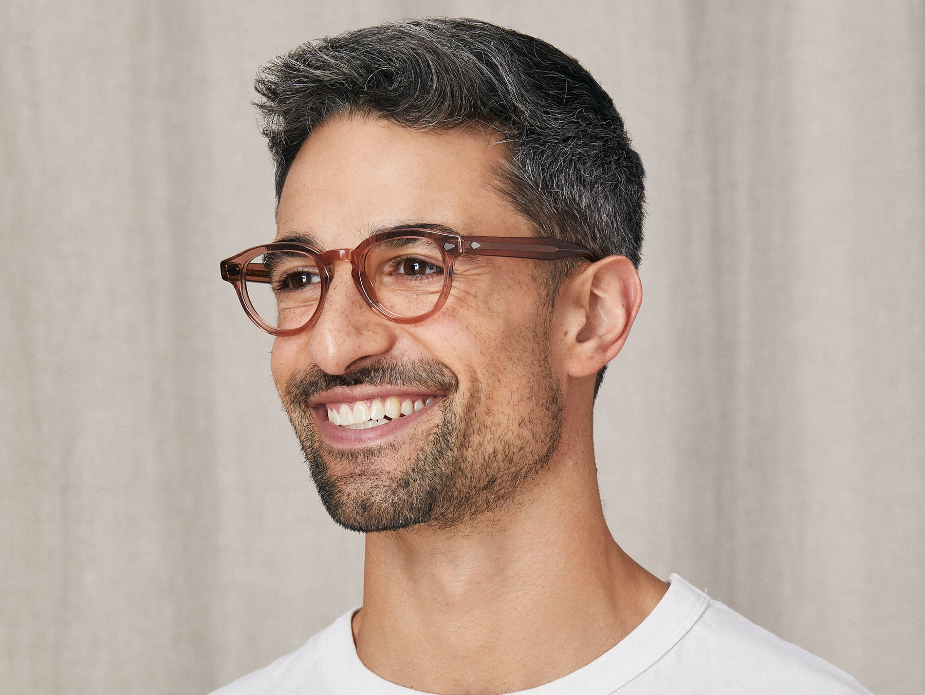 Model is wearing The MAYDELA in size 46 in Vintage Rose Model is wearing The MAYDELA in size 46 in Vintage Rose