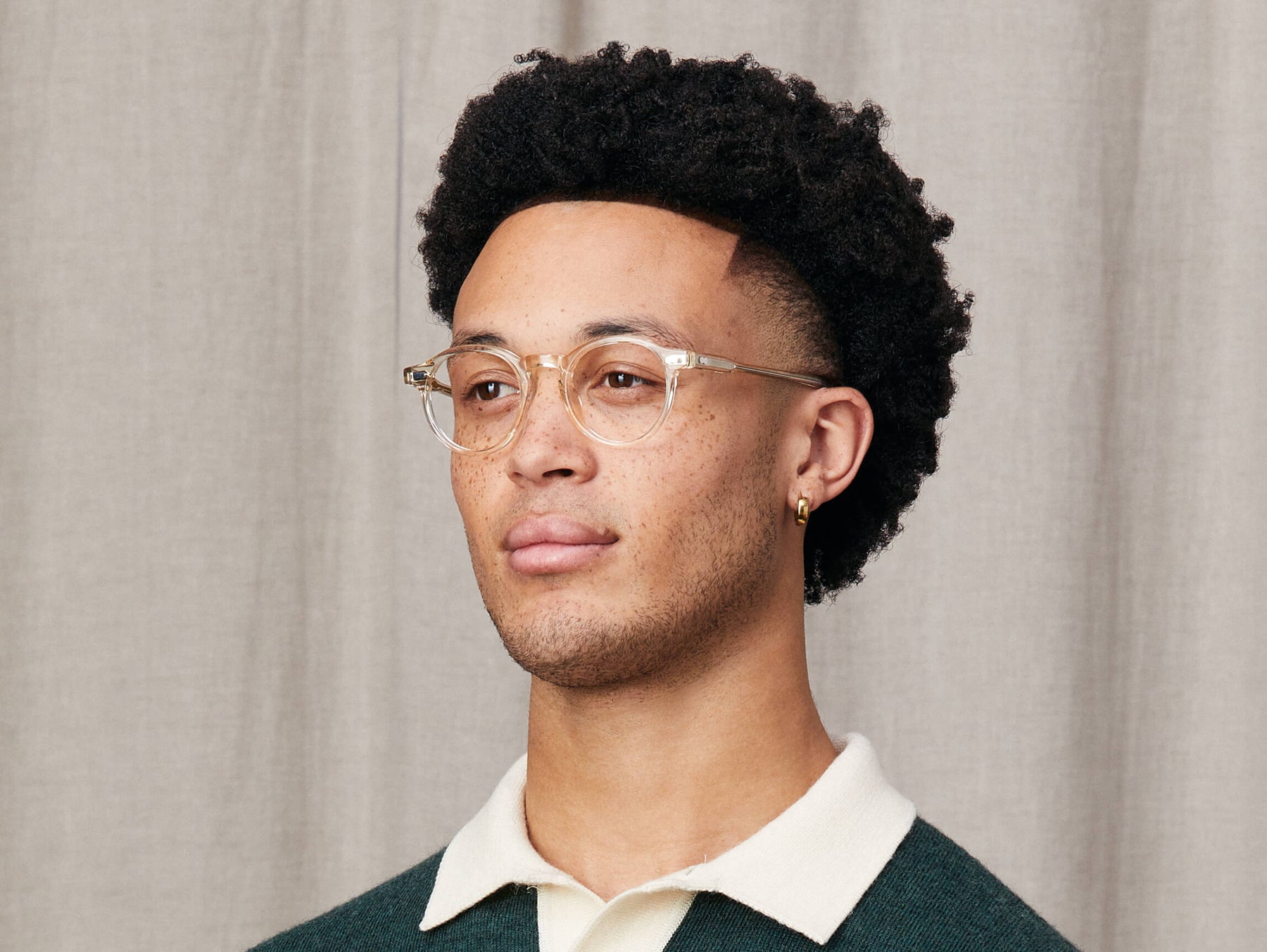 Model is wearing The MILTZEN in size 46 in Flesh Model is wearing The MILTZEN in size 46 in Flesh