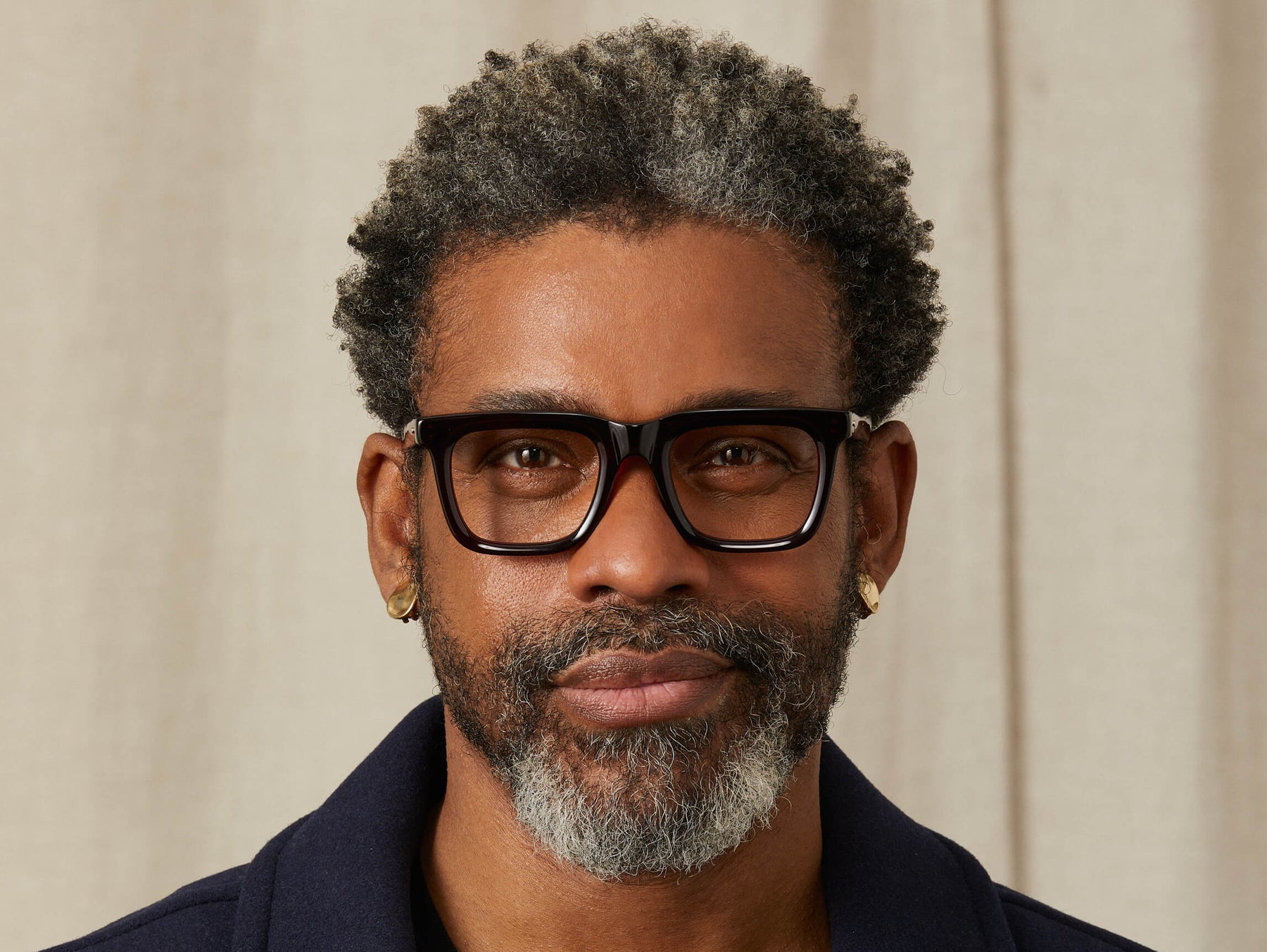 Model is wearing The RIZIK in size 49 in Burgundy Model is wearing The RIZIK in size 49 in Burgundy