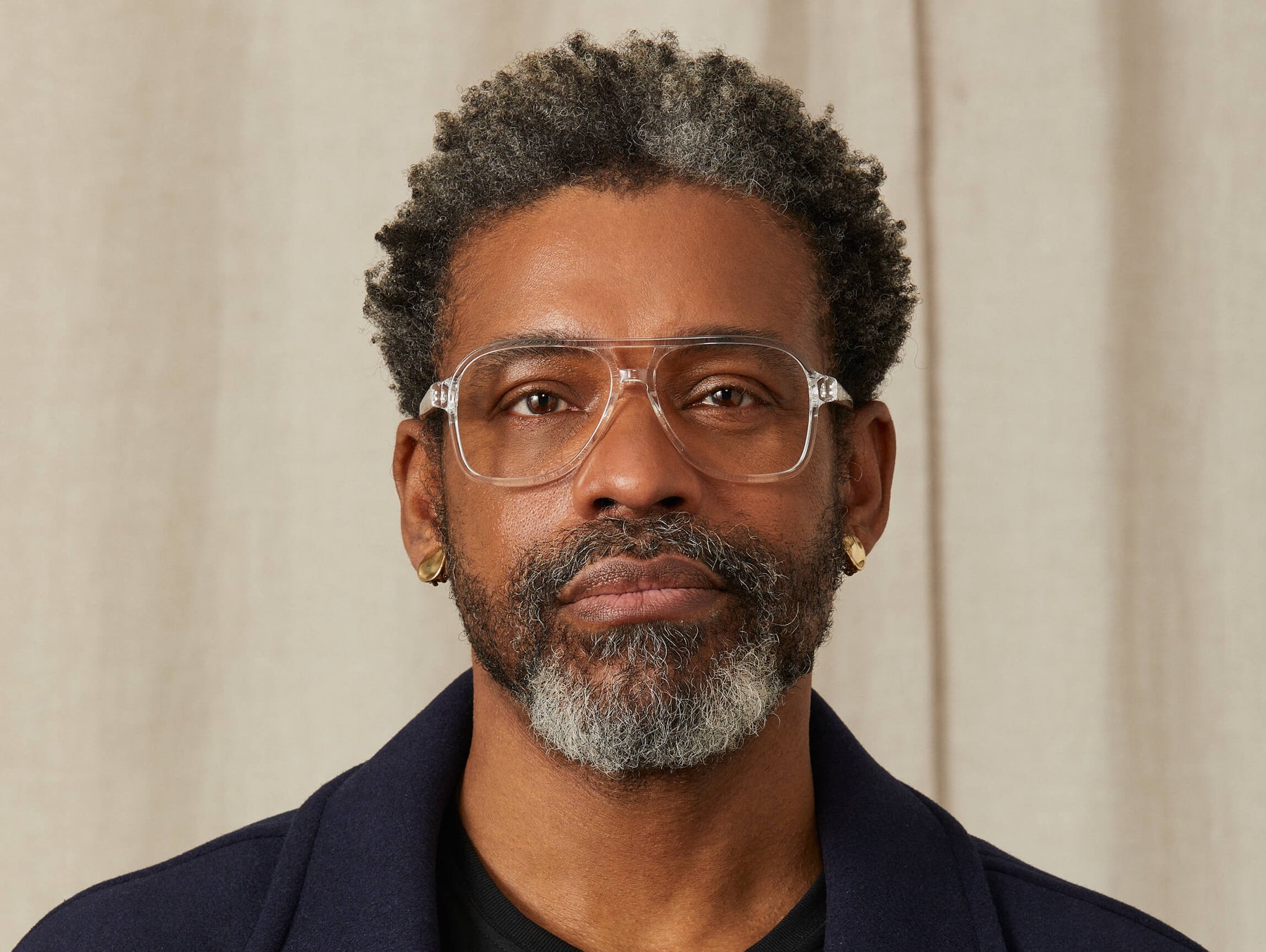 Model is wearing The SHEISTER in size 57 in Crystal Model is wearing The SHEISTER in size 57 in Crystal