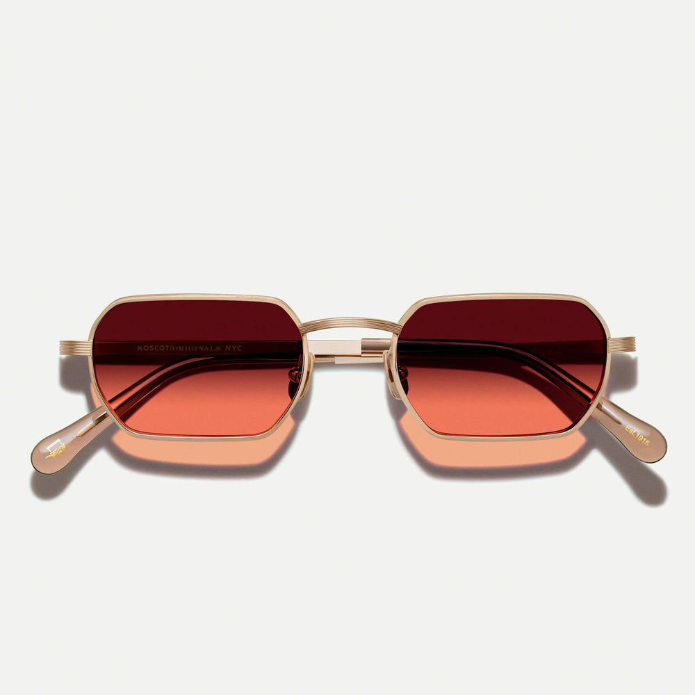 #color_rose | The SHMOOZ SUN in Rose with Cabernet Tinted Lenses