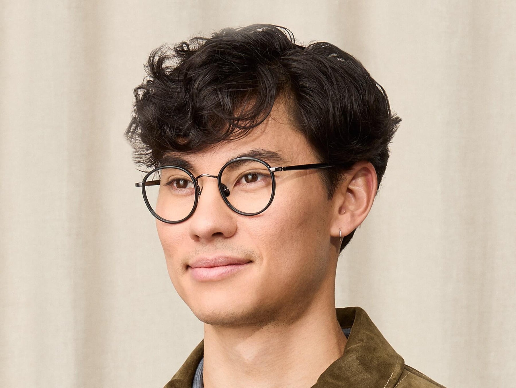 Model is wearing The ZEV in size 49 in Black Model is wearing The ZEV in size 49 in Black