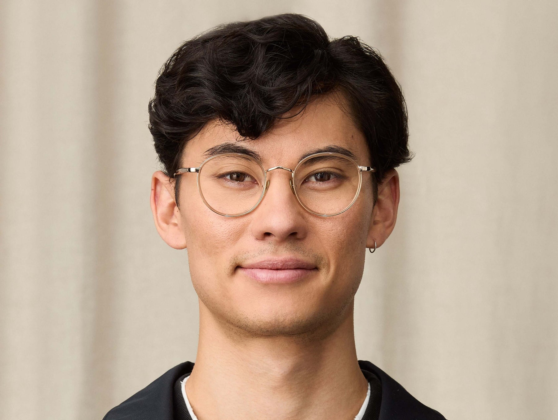 Model is wearing The ZEV in size 49 in Cinnamon Model is wearing The ZEV in size 49 in Cinnamon