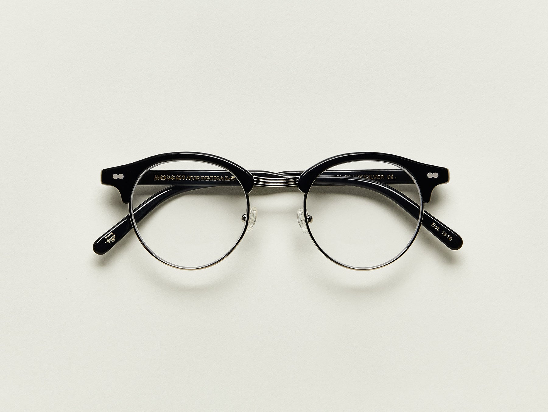 The AIDIM in Black/Silver The AIDIM in Black/Silver