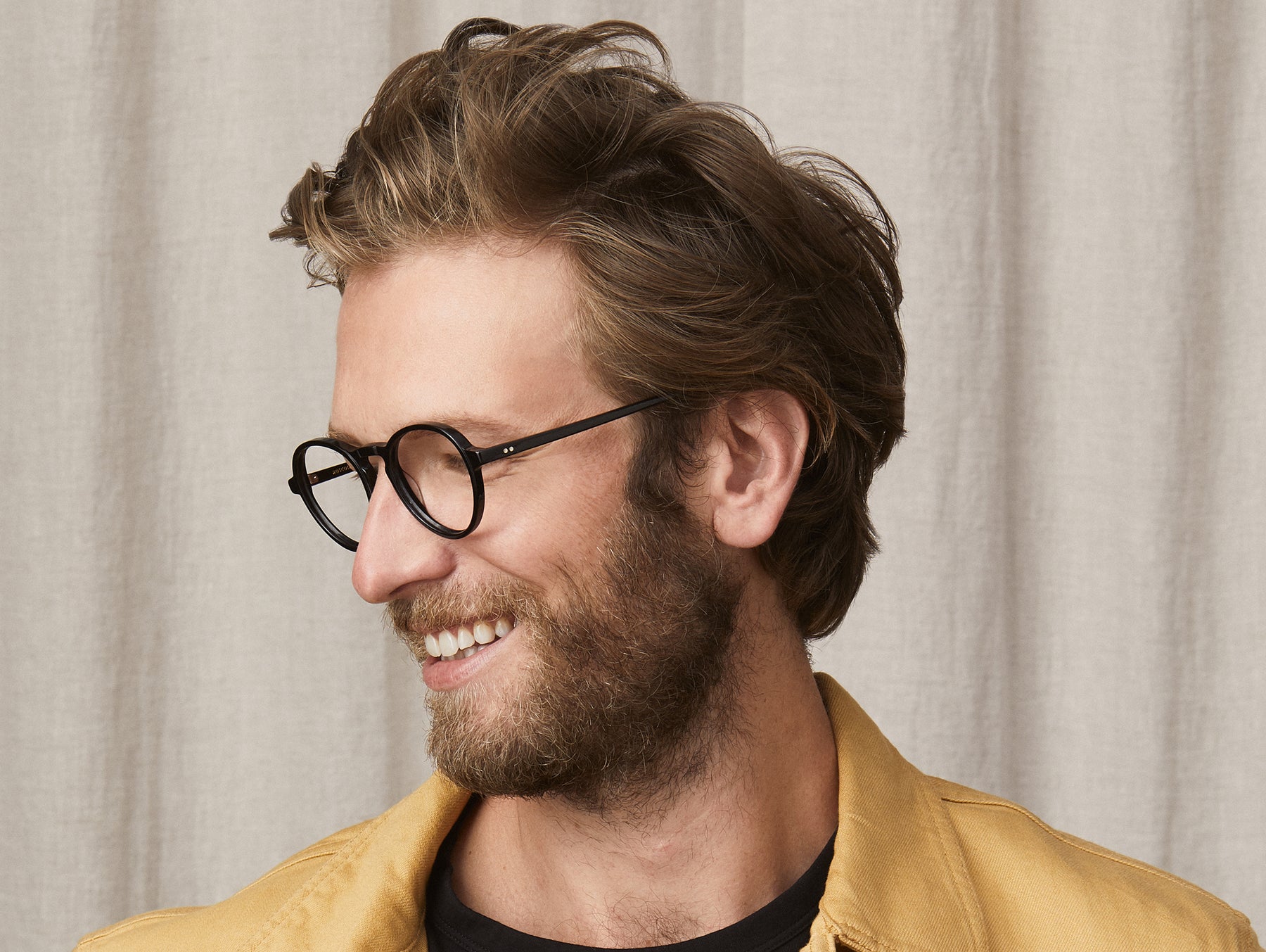 Model is wearing The BLUMA in size 47 in Black Model is wearing The BLUMA in size 47 in Black