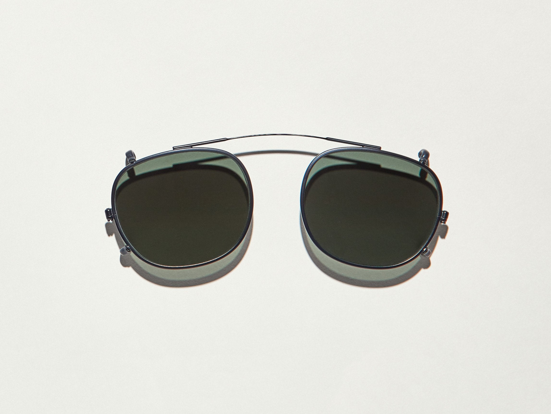 #color_matte black | The CLIPTOSH POLARIZED in Matte Black with G-15 Lenses