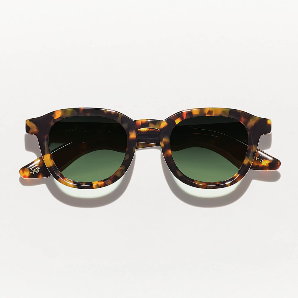 #color_tortoise | The DAHVEN in Tortoise with Forest Wood Tinted Lenses