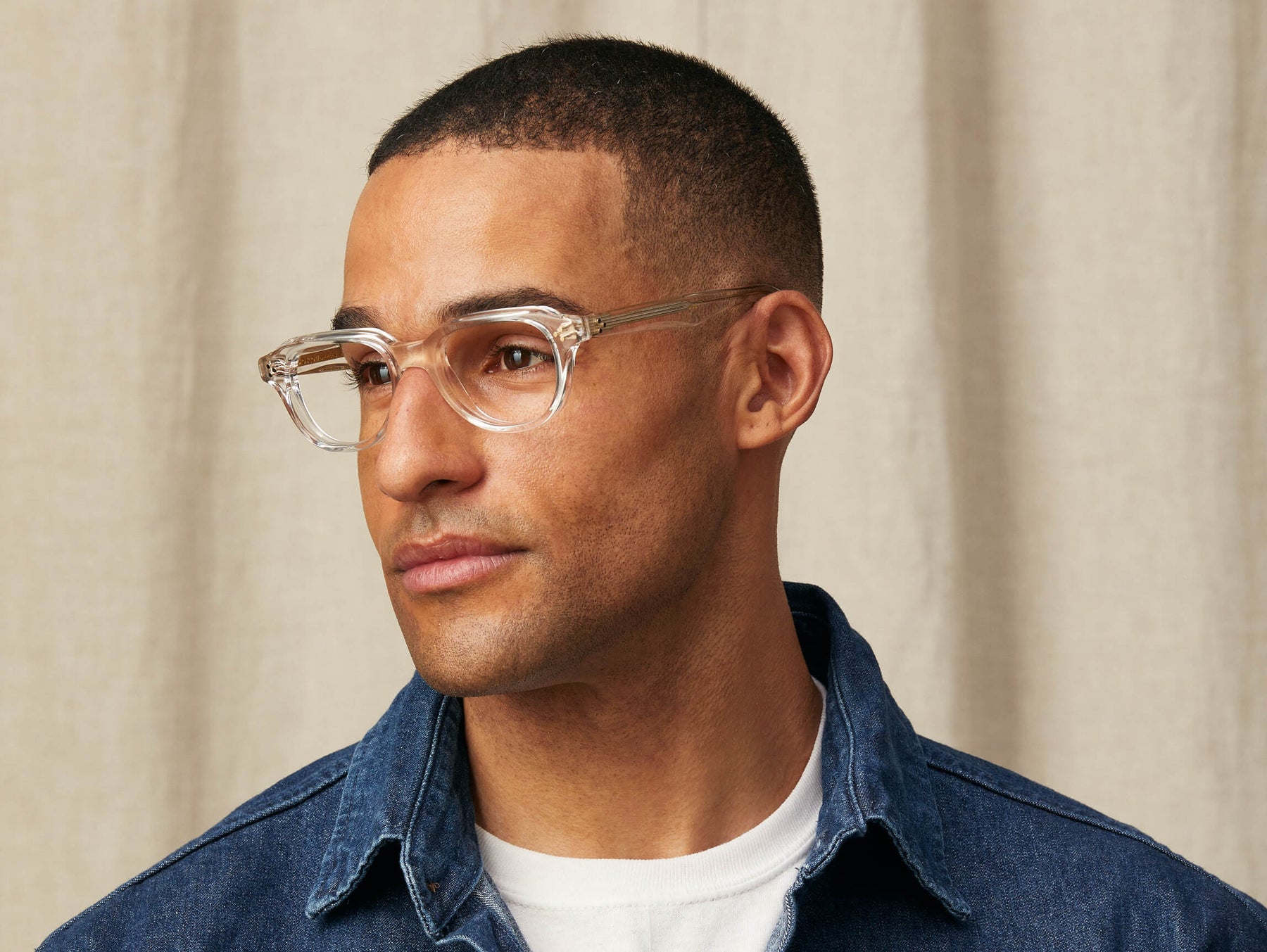 Model is wearing The GOOLAH in size 50 in Crystal Model is wearing The GOOLAH in size 50 in Crystal