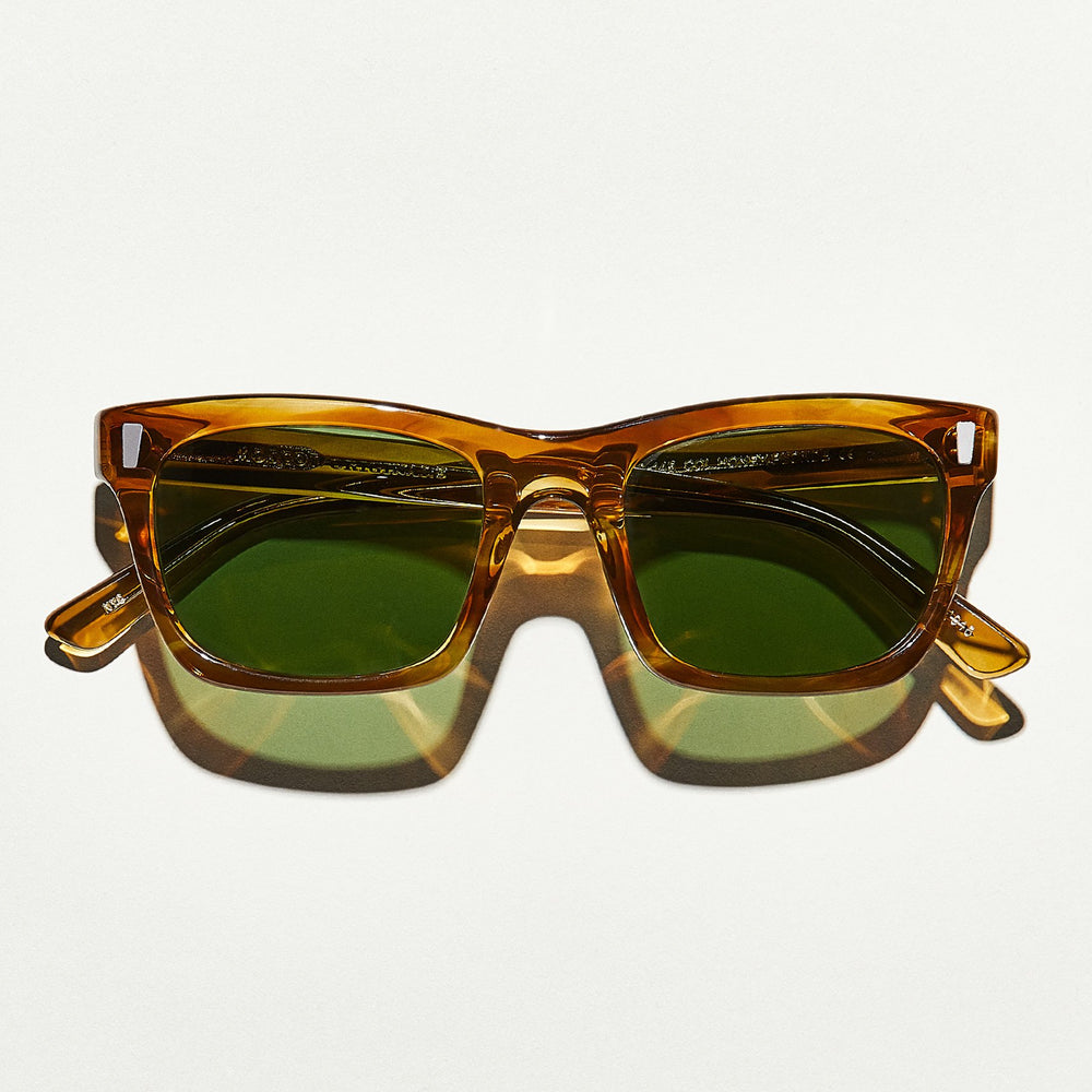 #color_honey blonde | The YONA SUN in Honey Blonde with Calibar Green Glass Lenses