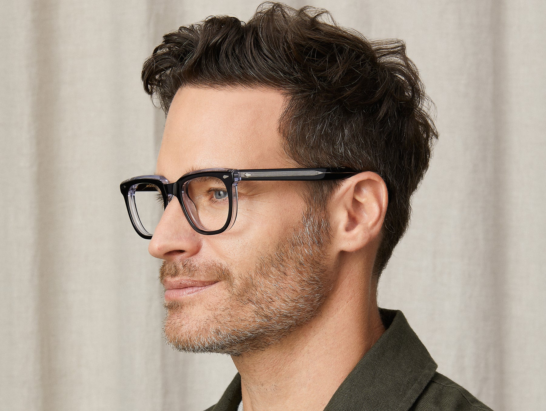 Model is wearing The YONTIF in size 49 in Black/Crystal Model is wearing The YONTIF in size 49 in Black/Crystal