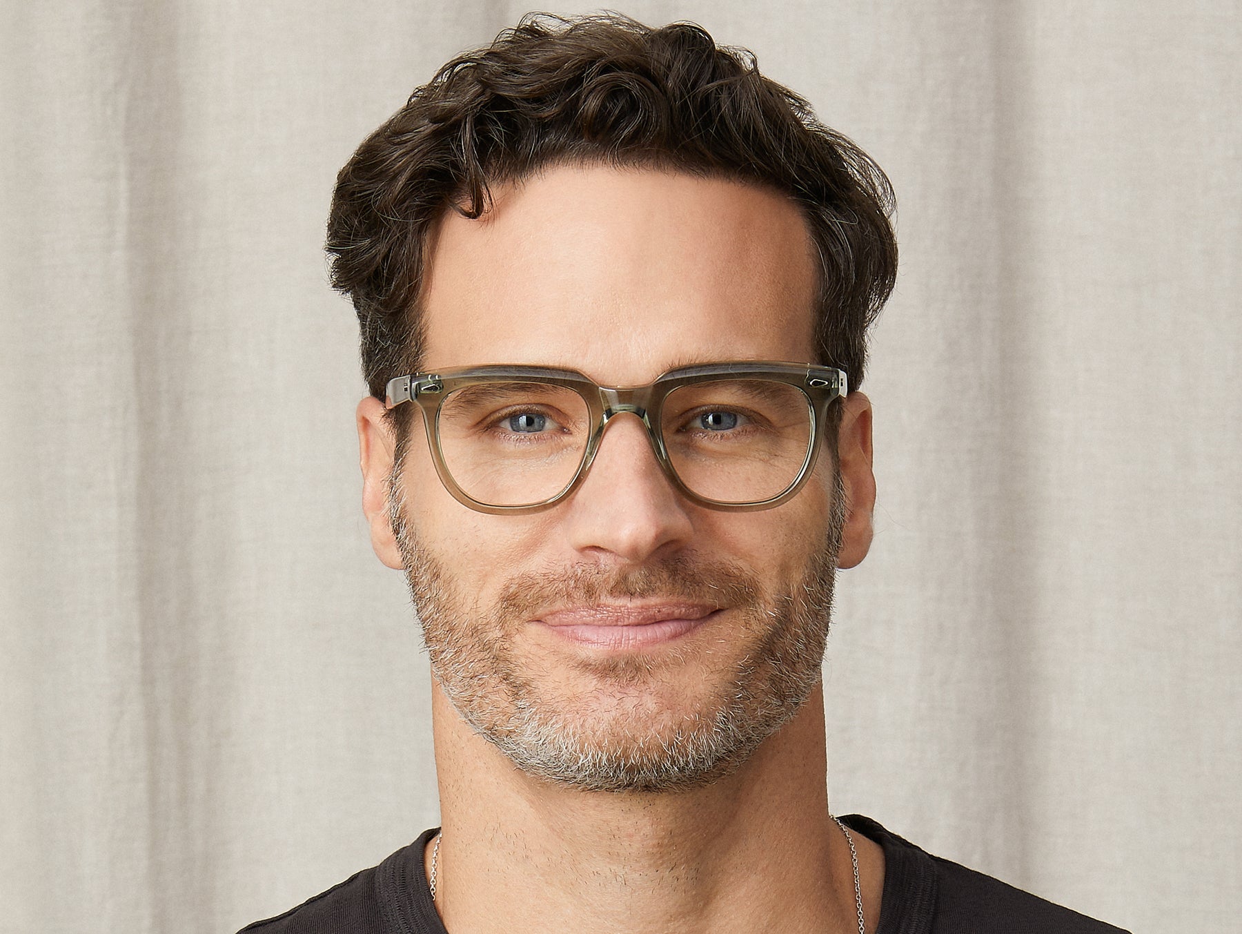 Model is wearing The YONTIF in size 49 in Sage Model is wearing The YONTIF in size 49 in Sage