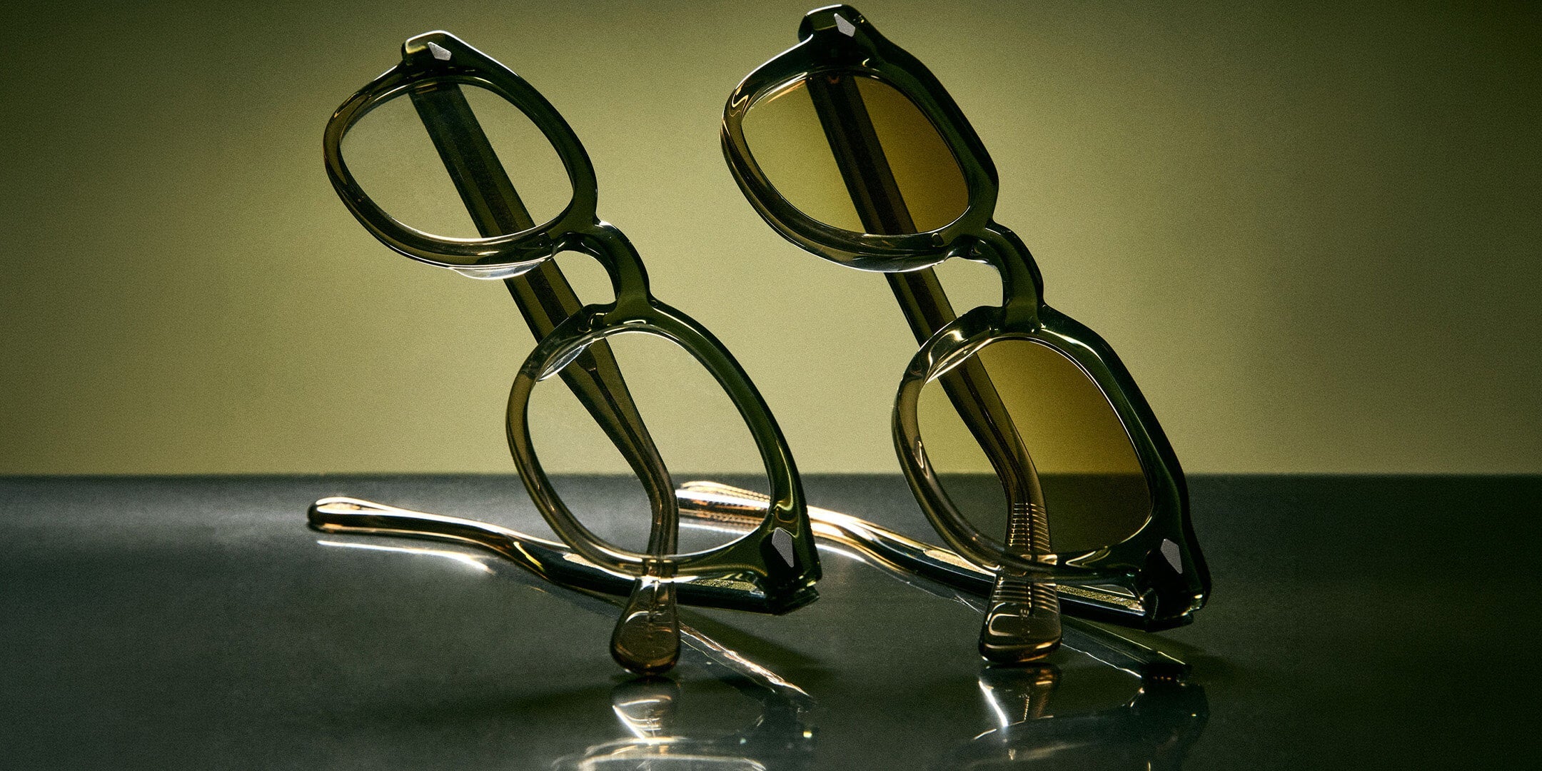 SQUARE EYEGLASSES & SUNGLASSES