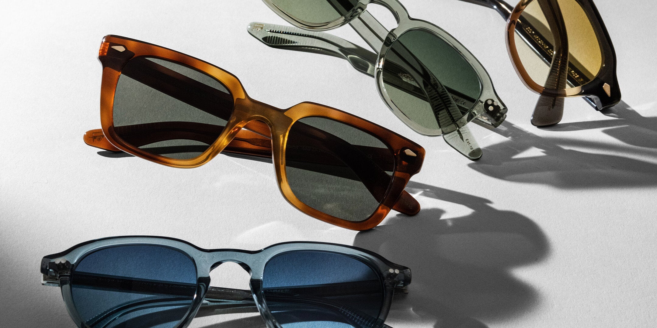 SUNGLASSES FOR ROUND FACES