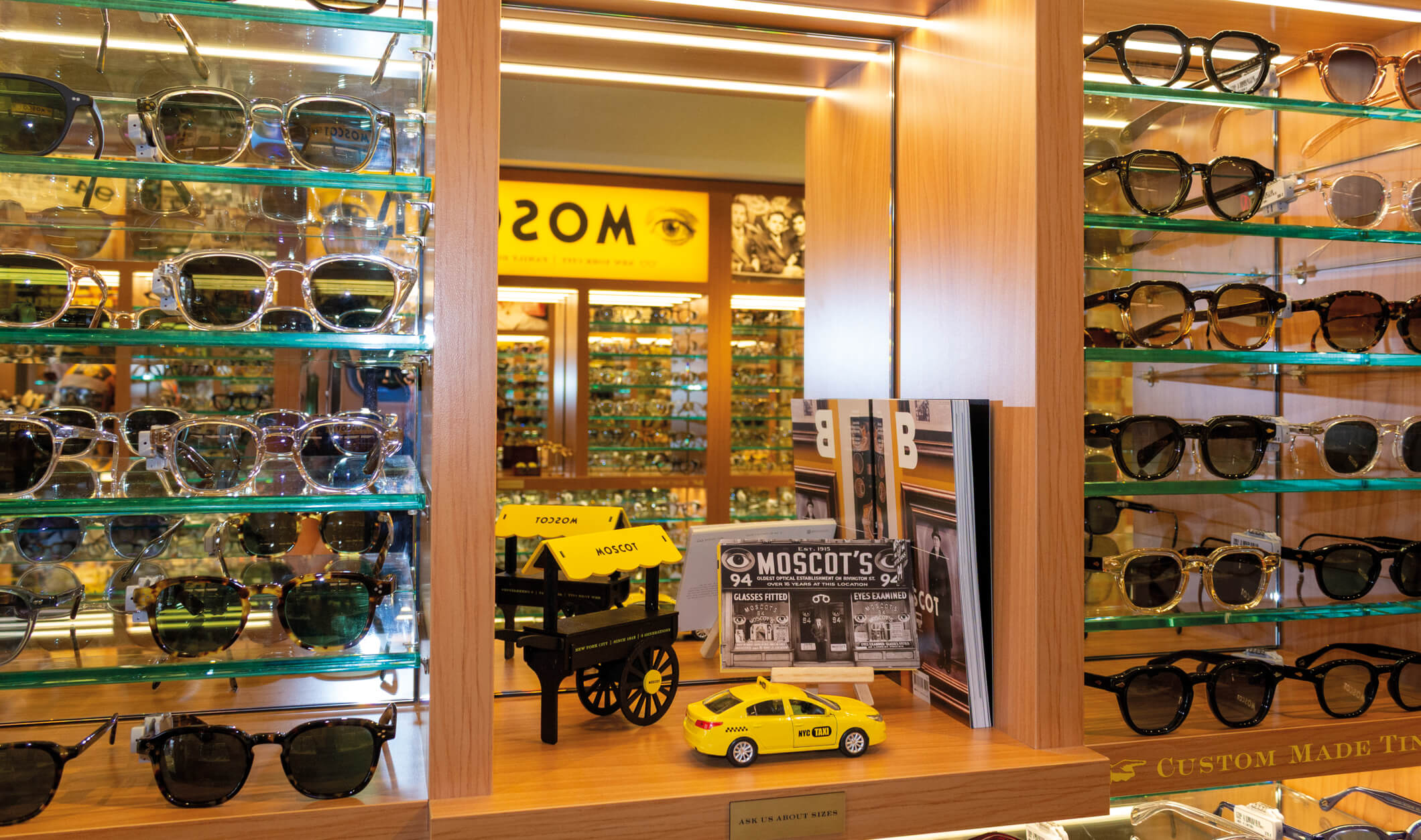 The MOSCOT Cannes Shop interior 3