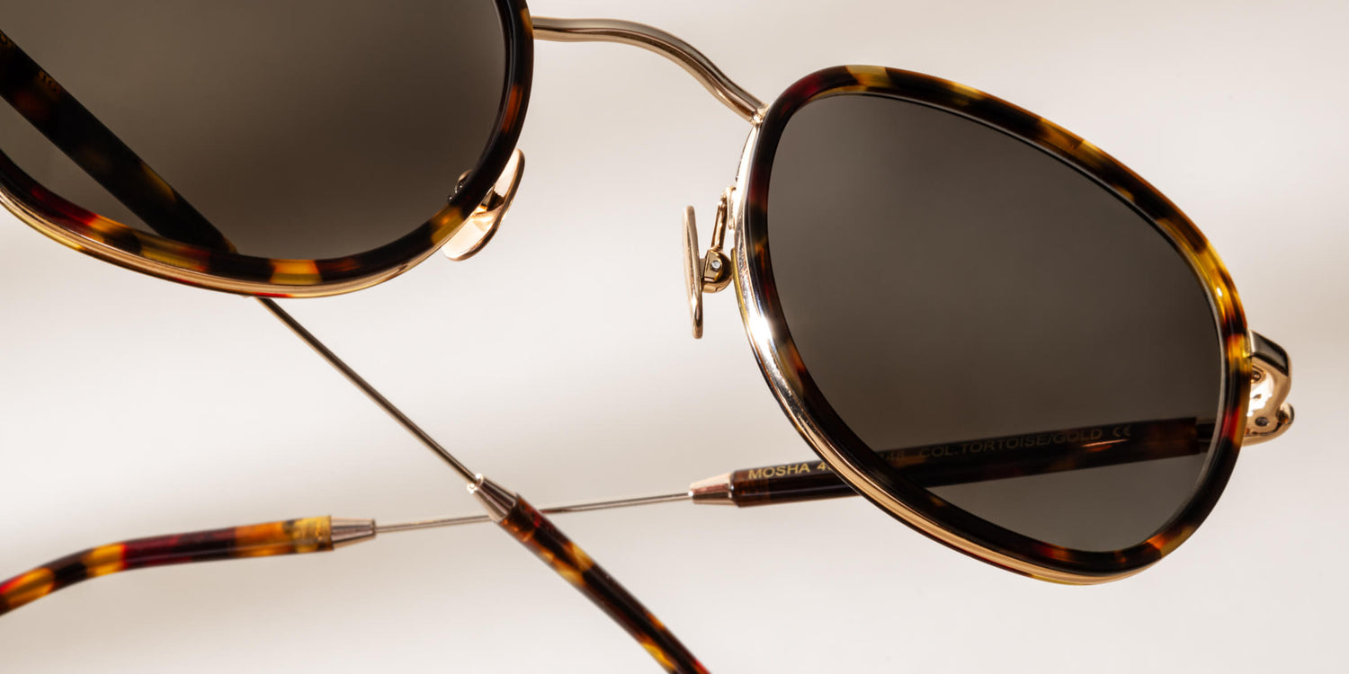 Eyeglasses & sunglasses with nosepads