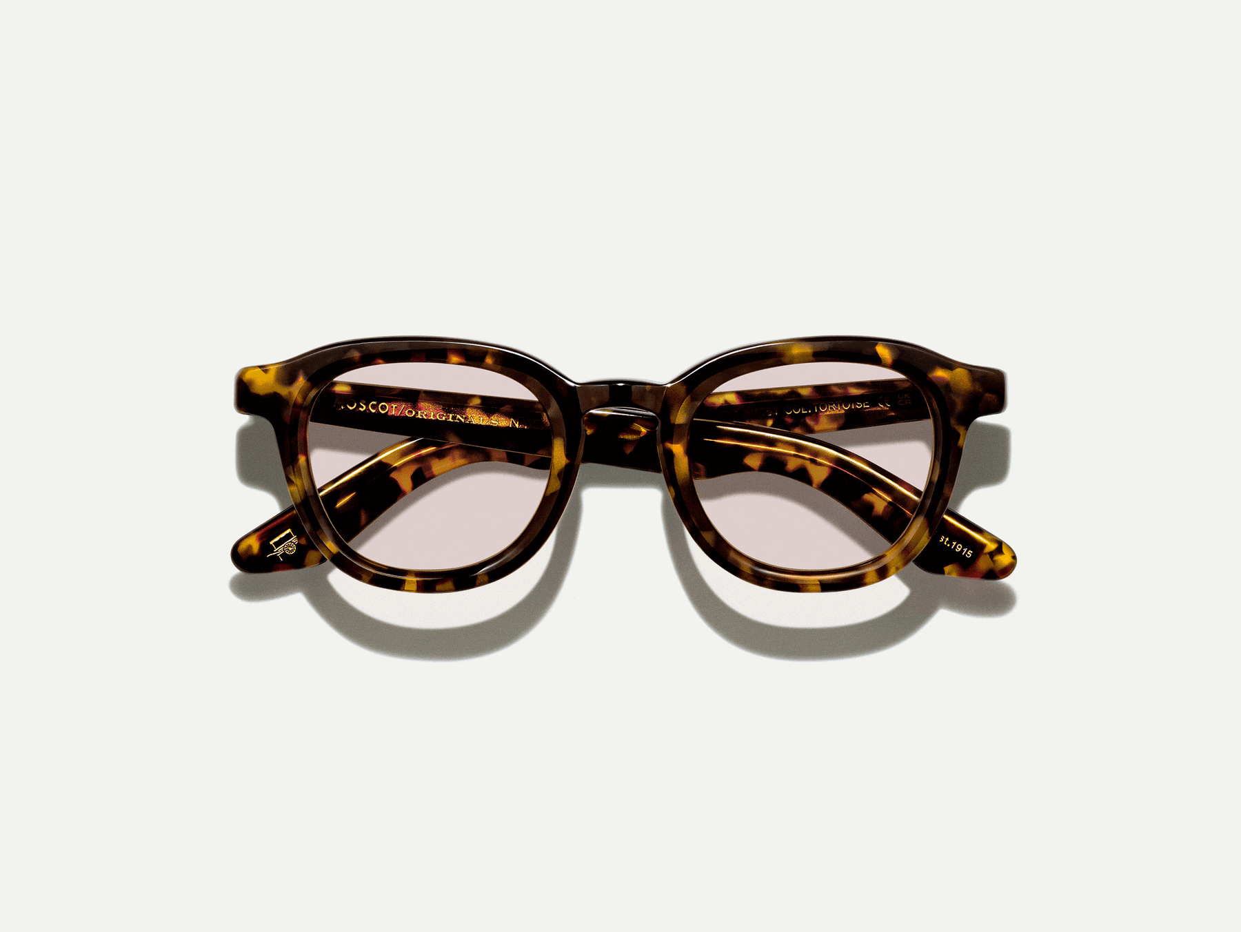 The DAHVEN in Tortoise with ROSE+ Tint