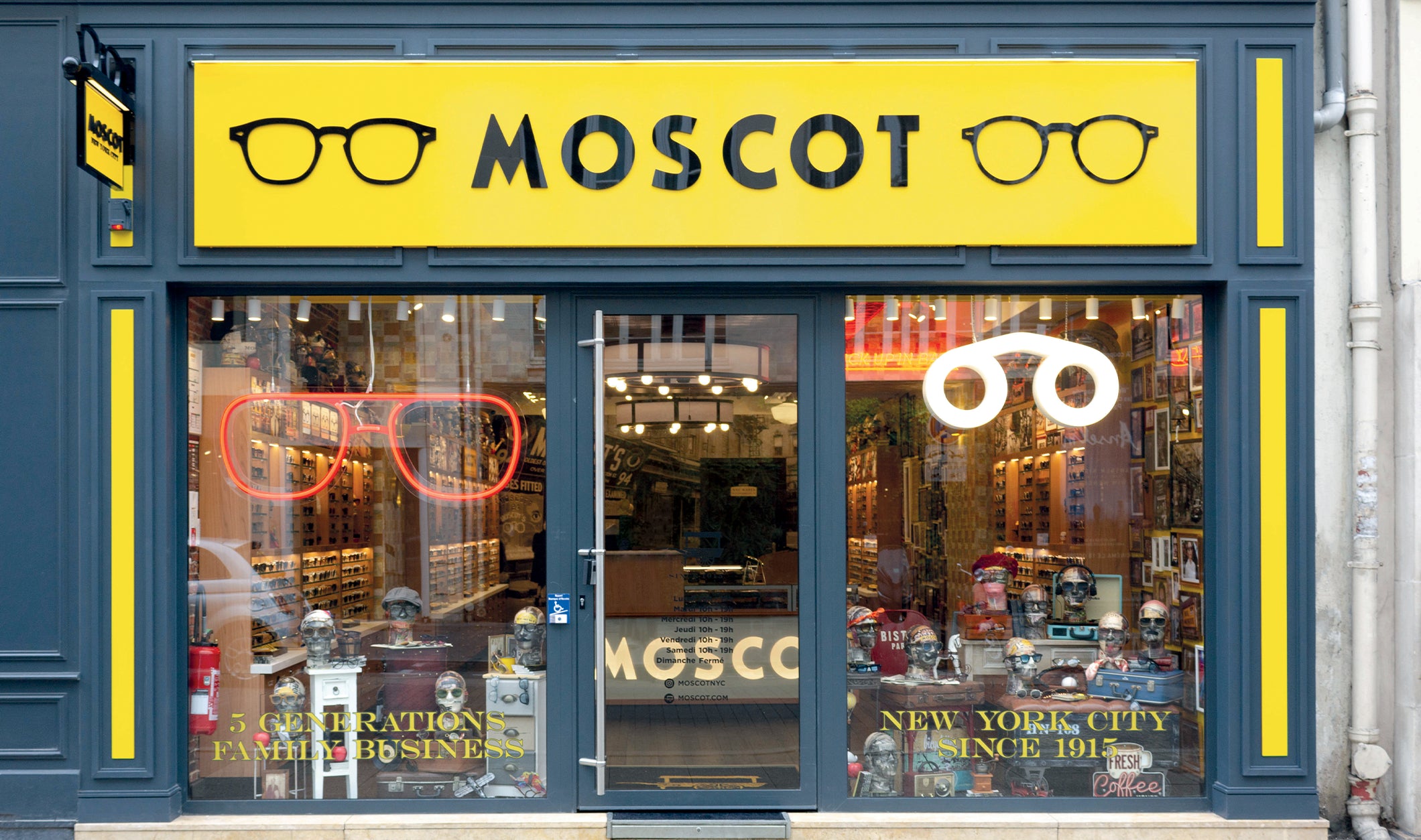 The MOSCOT Rue de Passy Shop exterior