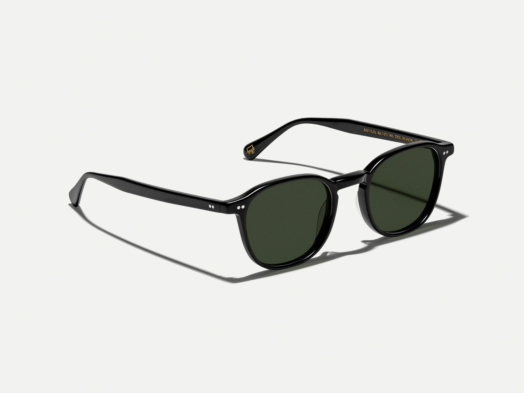 The ARTHUR in Black with G-15 Tinted Lenses