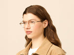 Model is wearing The BISHEART in size 52 in Cinnamon