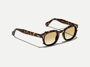 #color_chestnut fade | The CLIPTOSH in Matte Black with Chestnut Fade Tinted Lenses 