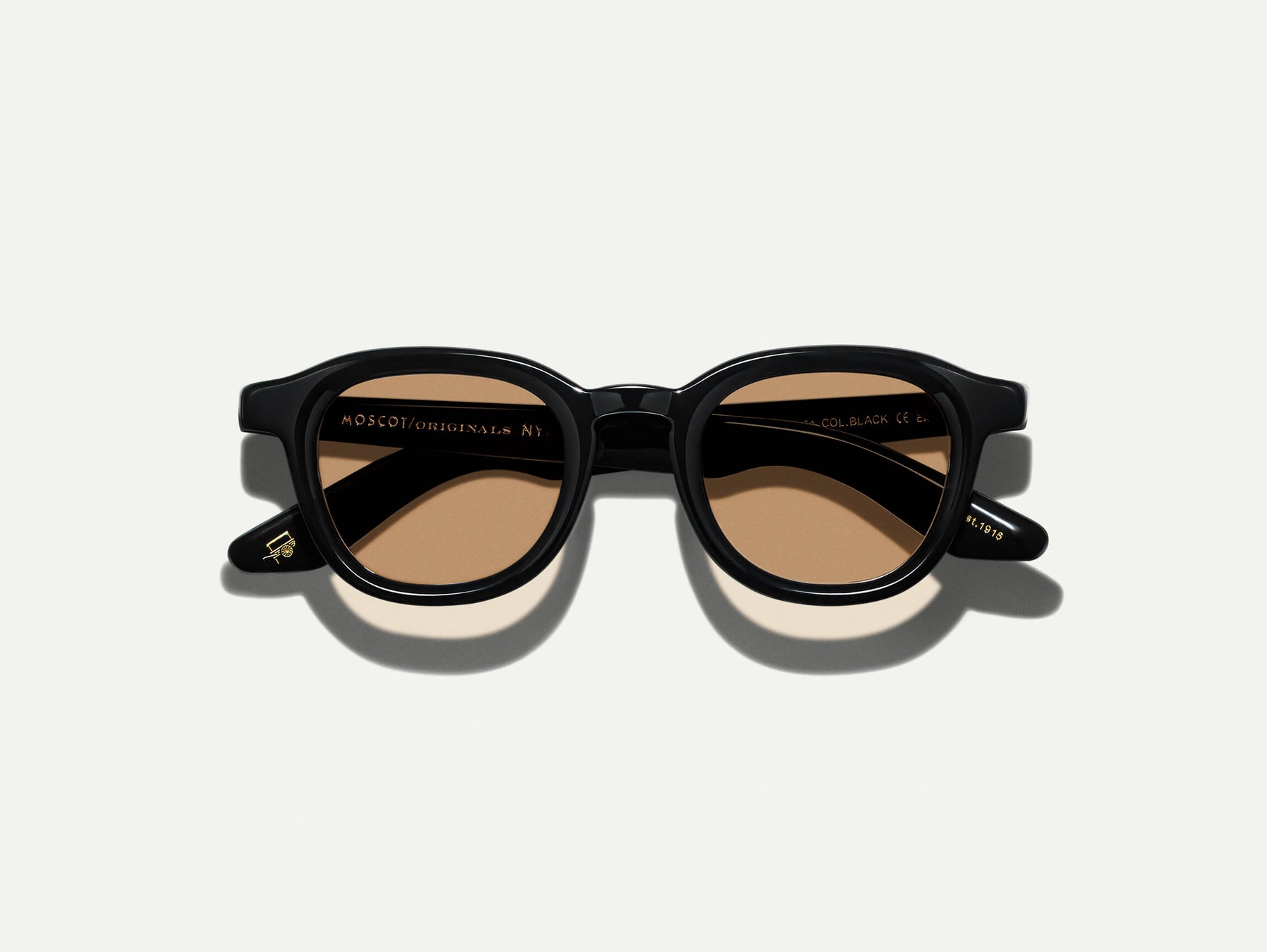 The DAHVEN in Black with AMBER+ Tint