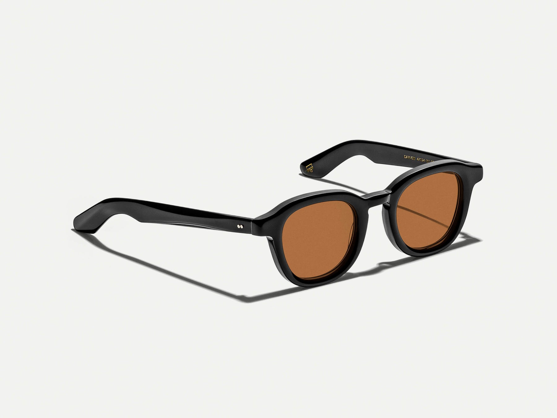 The DAHVEN in Black with AMBER+ Tint