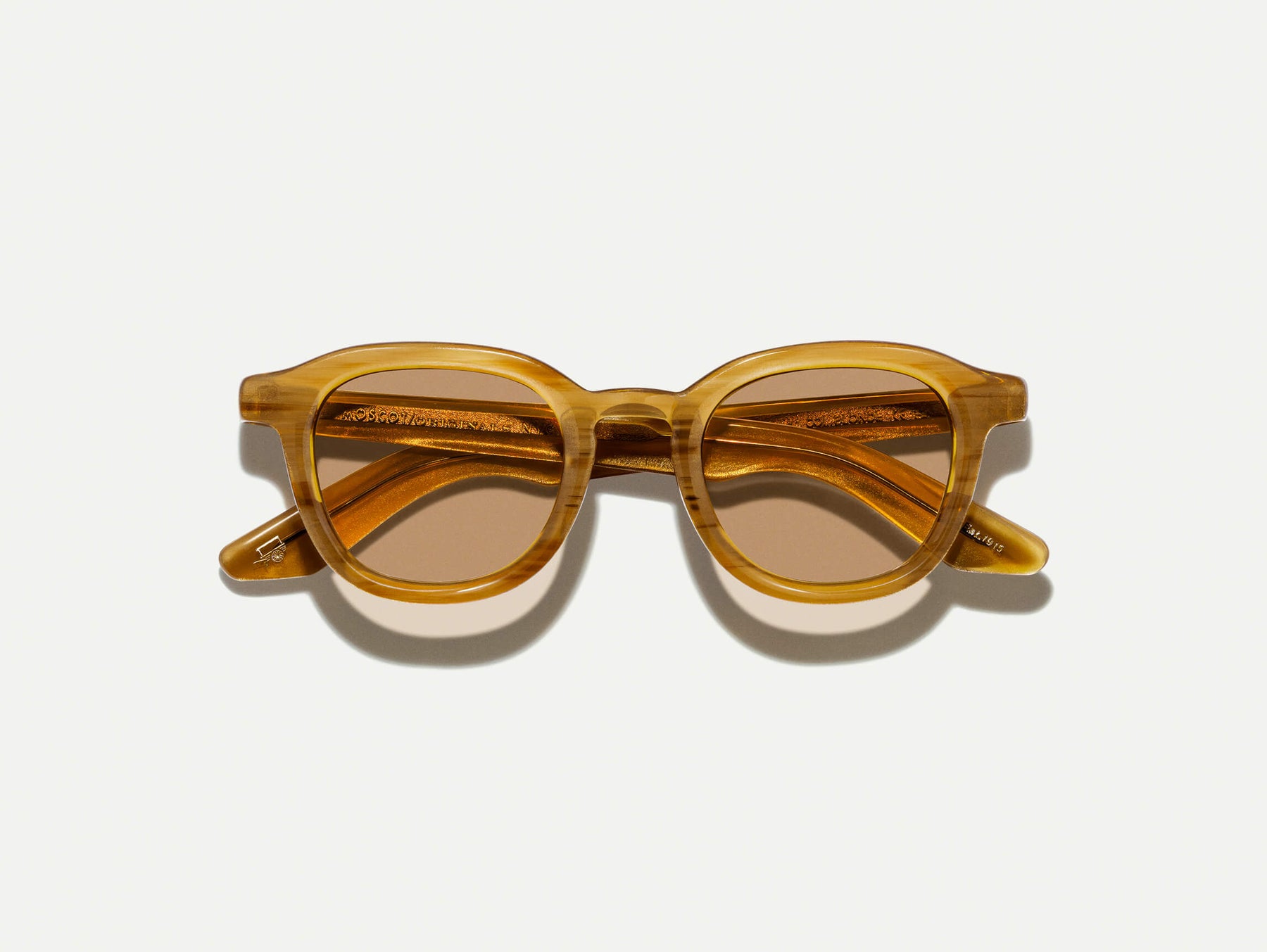 The DAHVEN in Blonde with AMBER+ Tint