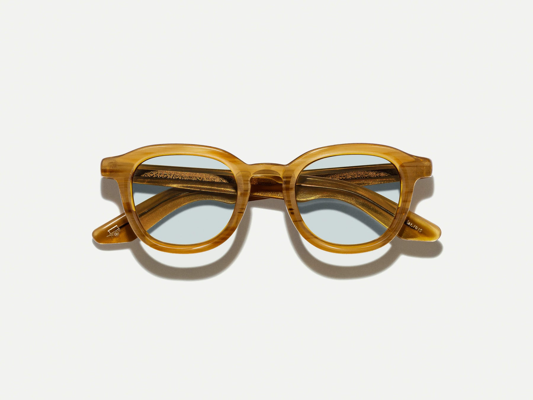 The DAHVEN in Blonde with BLUE+ Tint