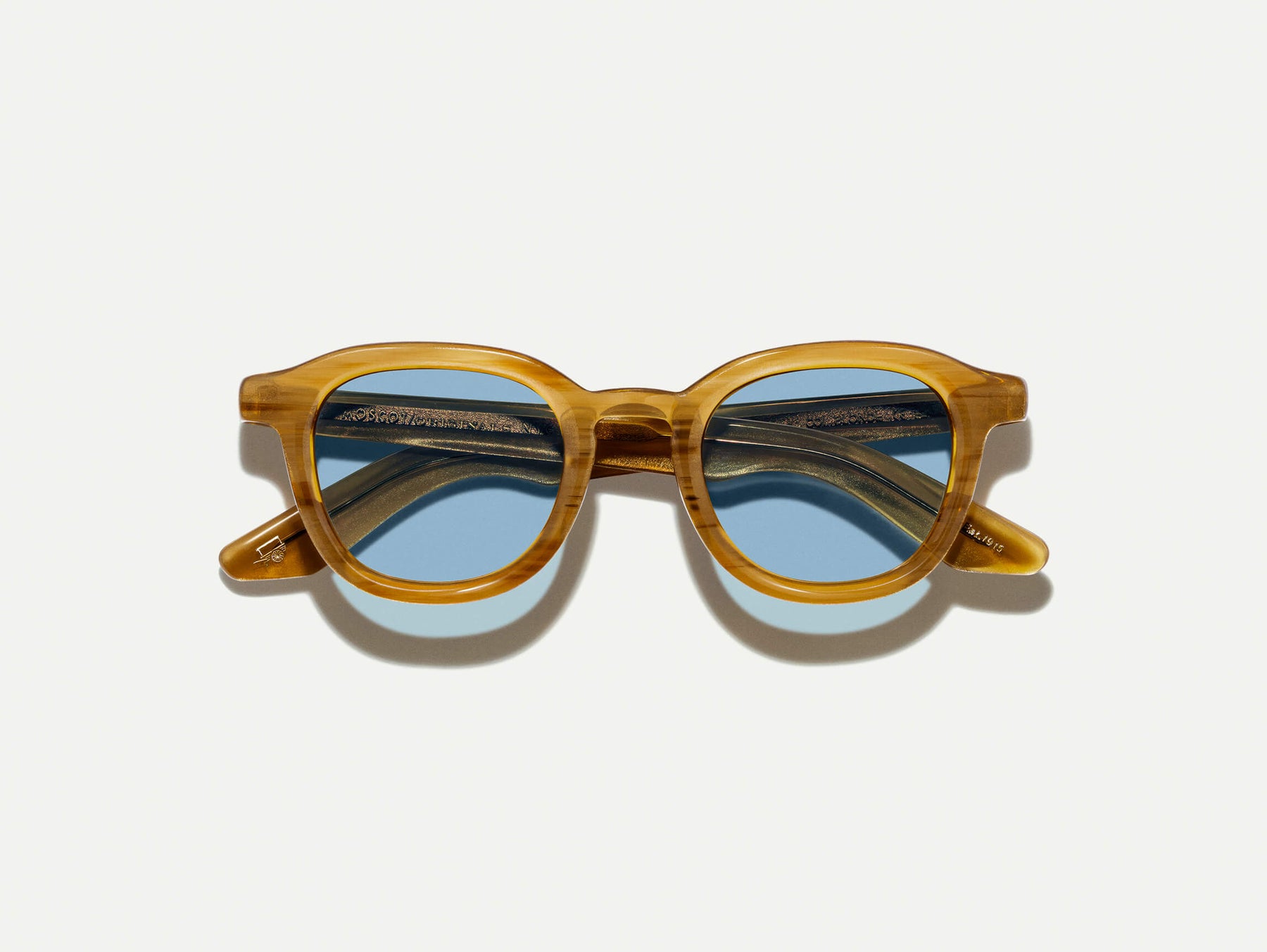 The DAHVEN in Blonde with BLUE+ Tint