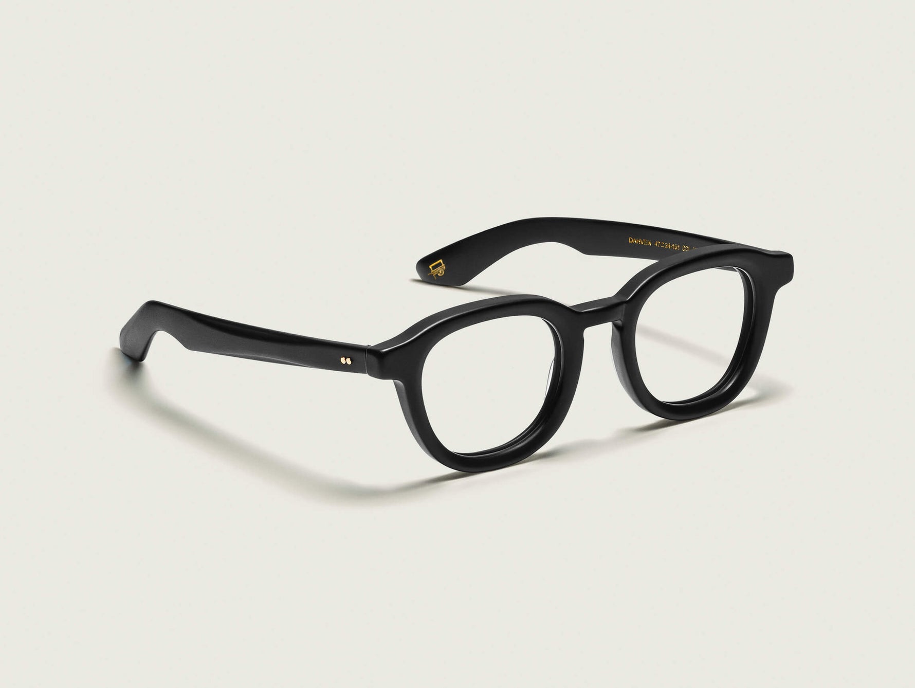 ה-DAHVEN ב-Matte Black