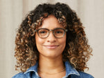 Model is wearing The DAHVEN in size 47 in Sage