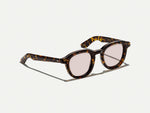 The DAHVEN in Tortoise with ROSE+ Tint