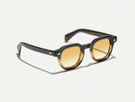 Grey-Brown FadeのDOLT SUN、Chestnut Fadeの色付きレンズ付き