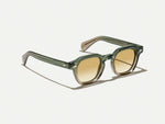 Die DOLT SUN in Khaki mit Chestnut Fade getönten Gläsern