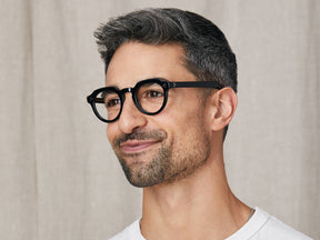 Model is wearing The GAVOLT in size 45 in Black