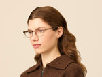 Model is wearing The LIKTIG in size 50 in Brown Ash