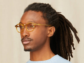 Model is wearing The MILTZEN W/ METAL NOSE PADS in size 46 in Blonde