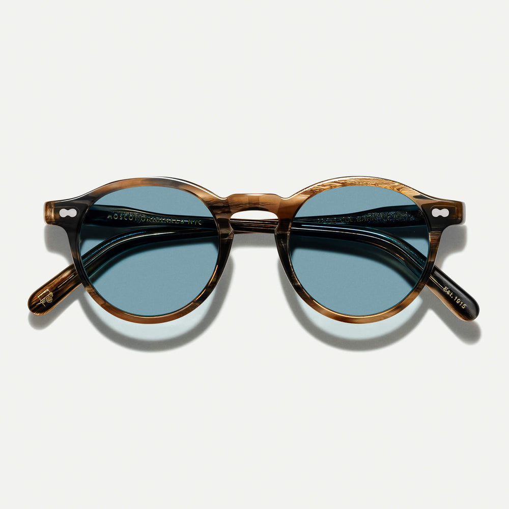 #color_bark | The MILTZEN in Bark with Mineral Blue Tinted Lenses