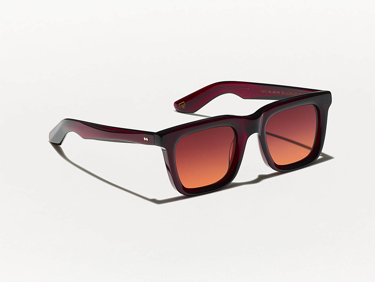 RIZIK SUN w kolorze Burgundy z soczewkami przyciemnianymi na Cabernet