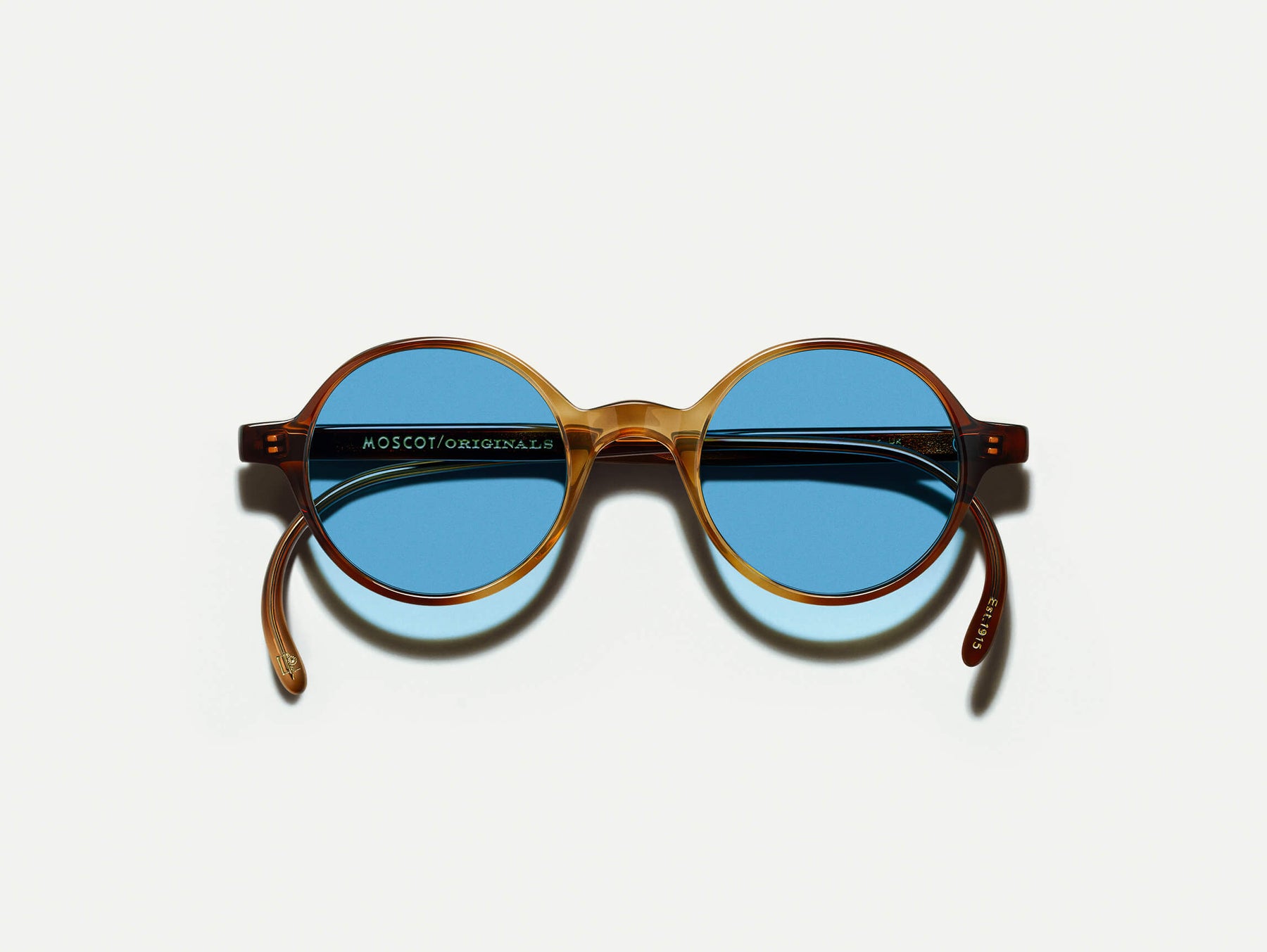 The SCOOCH SUN in Tobacco with Celebrity Blue Tinted Lenses